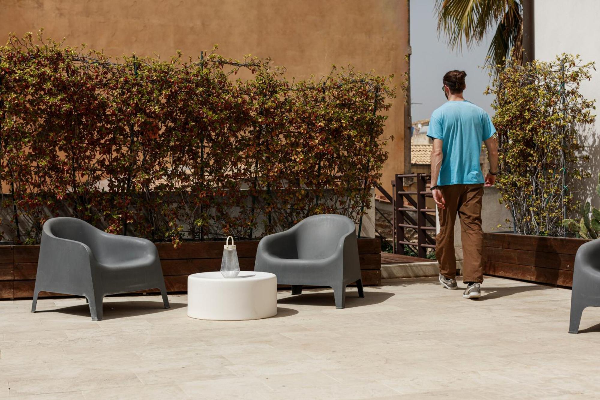 Embrace Sicily Guest House 노토 외부 사진